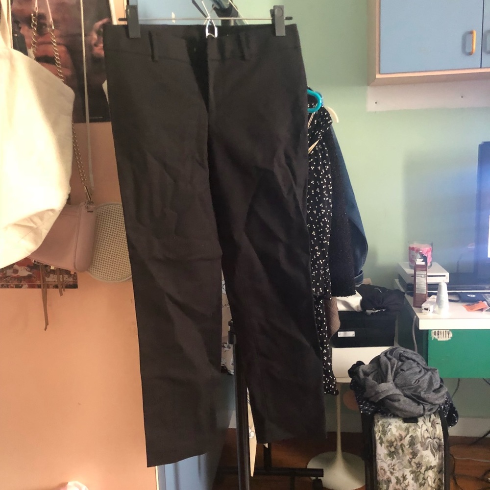 Club Monaco Slim Crop Low Rise Black Pants